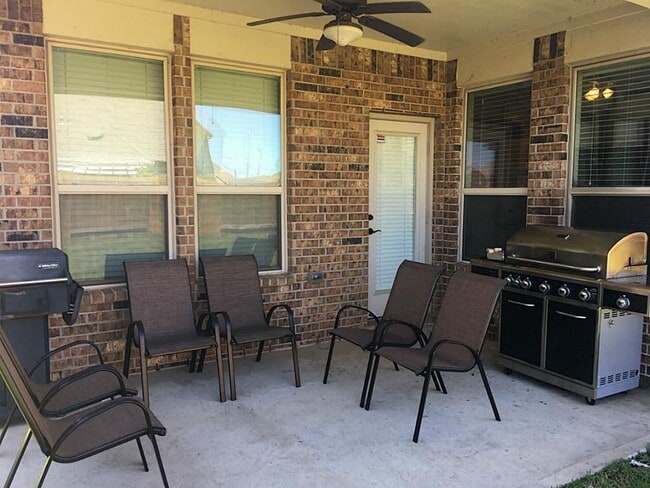 Building Photo - 26012 Bassfield Ln.