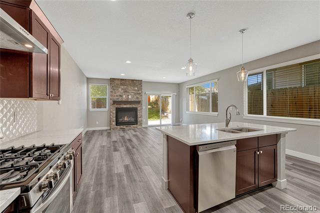 Building Photo - 923 N Raleigh St