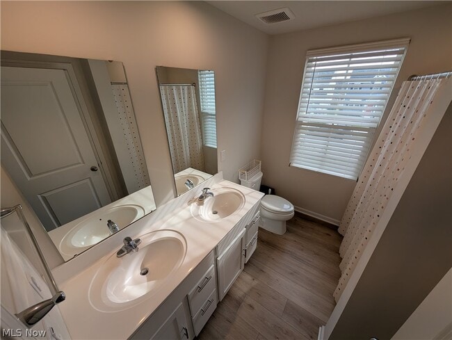 Building Photo - 4500 Bellow Dr