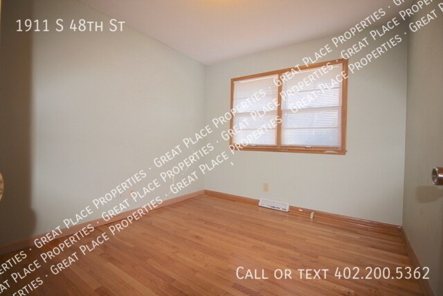 Building Photo - 1911 S 48th St