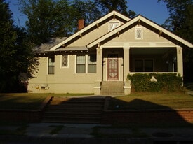 Building Photo - 103 Webb St