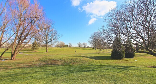 Building Photo - 214 Troon Ct