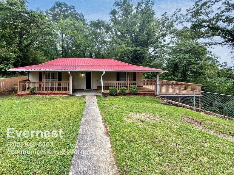 Primary Photo - 424 Robin Rd