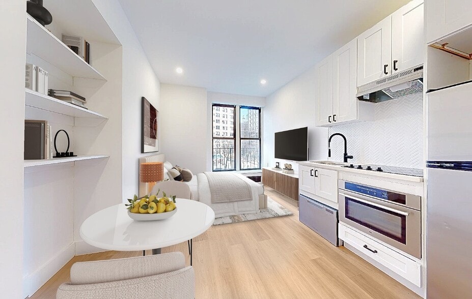 Building Photo - Broadway