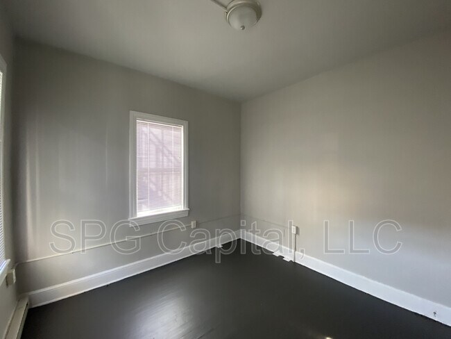 Building Photo - 336 W Philadelphia St