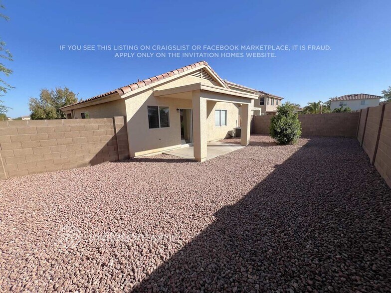 Building Photo - 12110 N 130th Dr