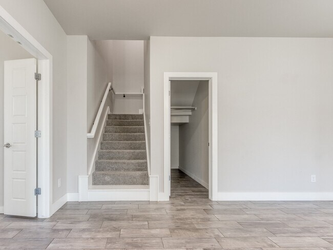 Building Photo - 6271 NW 178th Cir