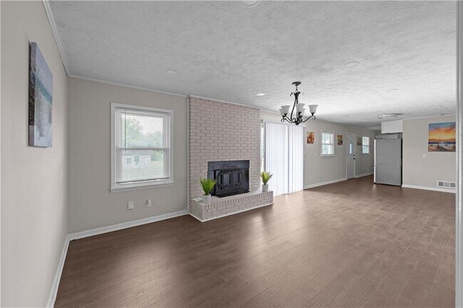 Building Photo - 5245 Stonewall Tell Rd