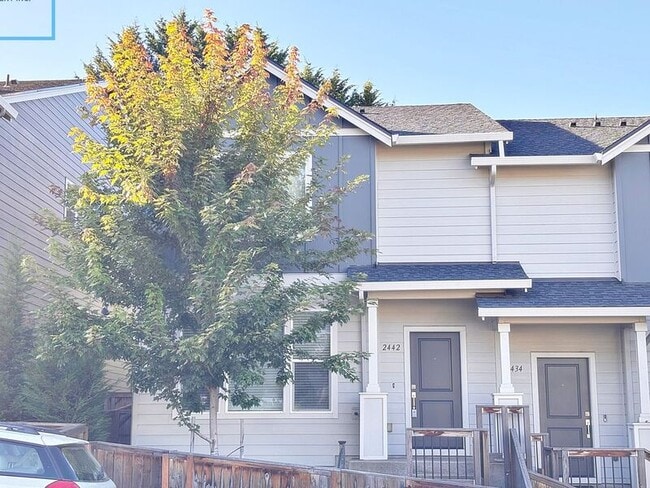 Primary Photo - 2442 Brackenfern Blvd