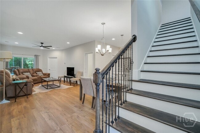 Building Photo - 69 Lower Creek Dr