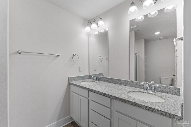 Building Photo - 9483 Nature Crk Cir