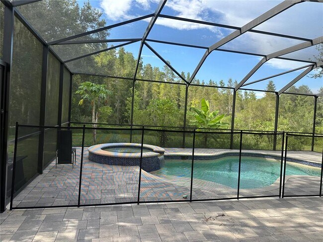 Building Photo - 18020 Maui Isle Dr