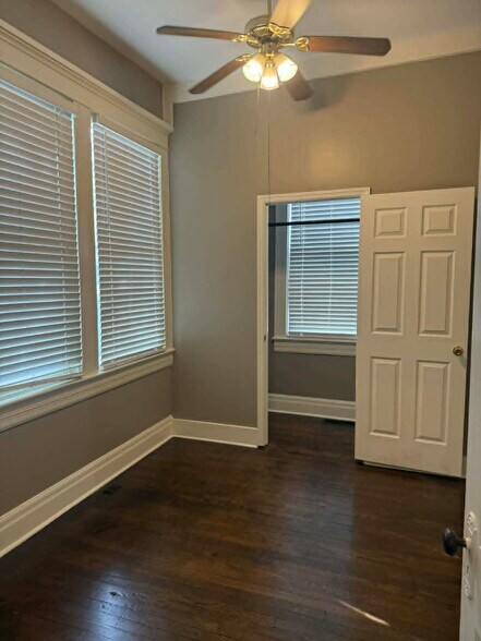 Building Photo - 1425 13th St S