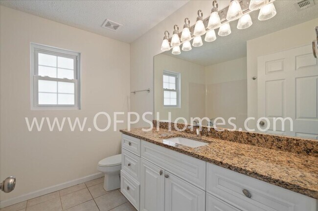 Building Photo - 4900 Cherokee Heights
