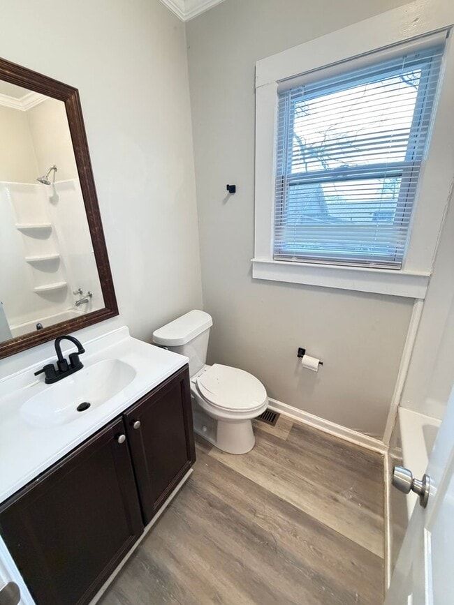 Building Photo - 3bed/2ba House off Hwy 3 near Downtown Kannapolis renovated in 2018