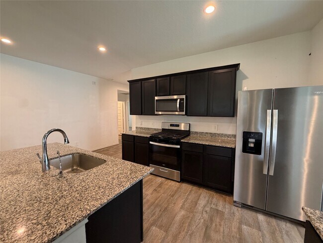 Building Photo - 7419 Audubon Russet Dr