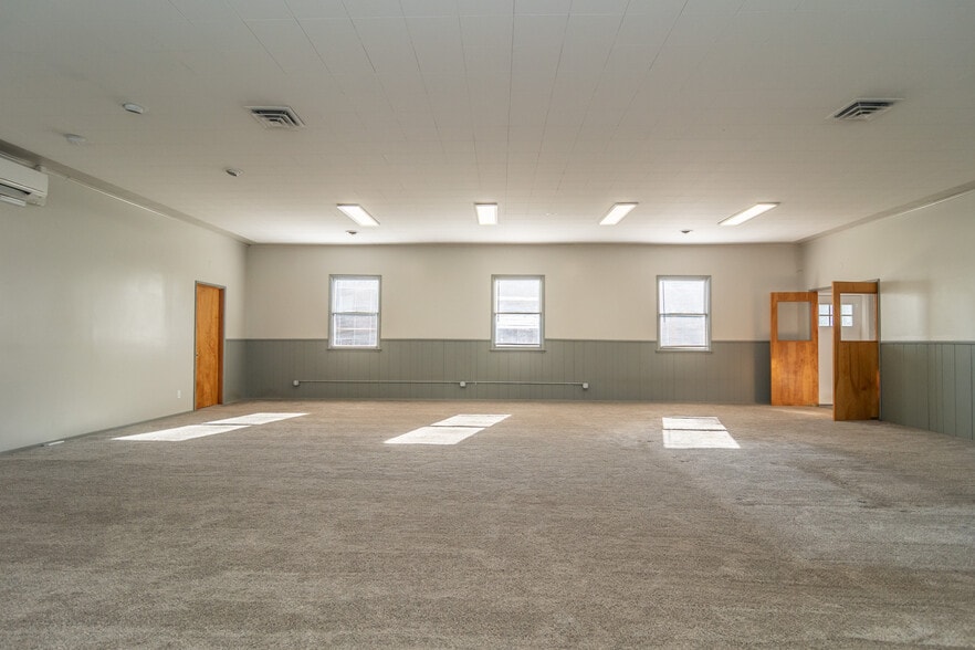 Building Photo - 500 Geary Dr