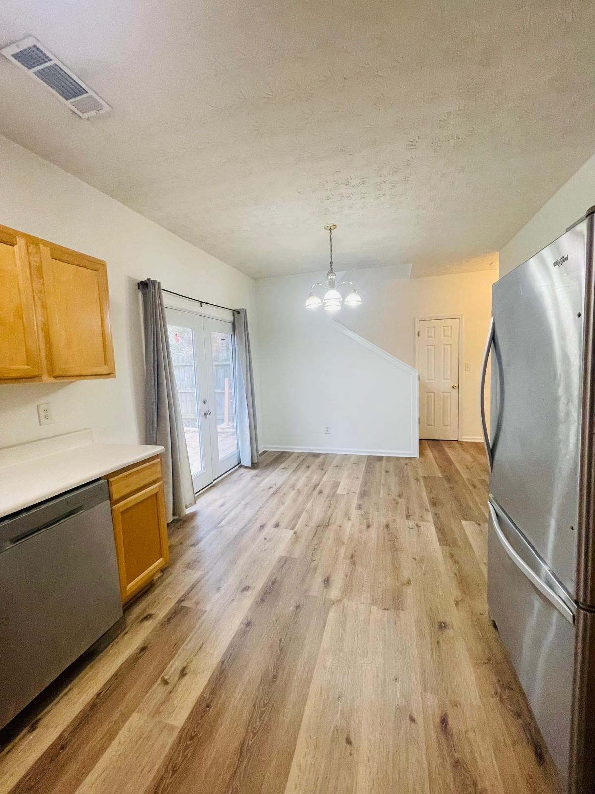 Building Photo - 3709 Hutchinson Trace Dr