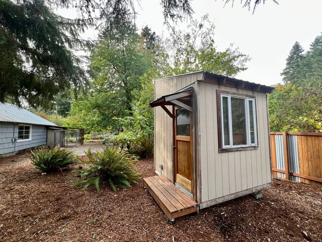 Building Photo - Updated 1920 Farmhouse - Many Special Feat...