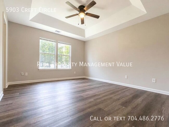 Building Photo - 5903 Creft Cir