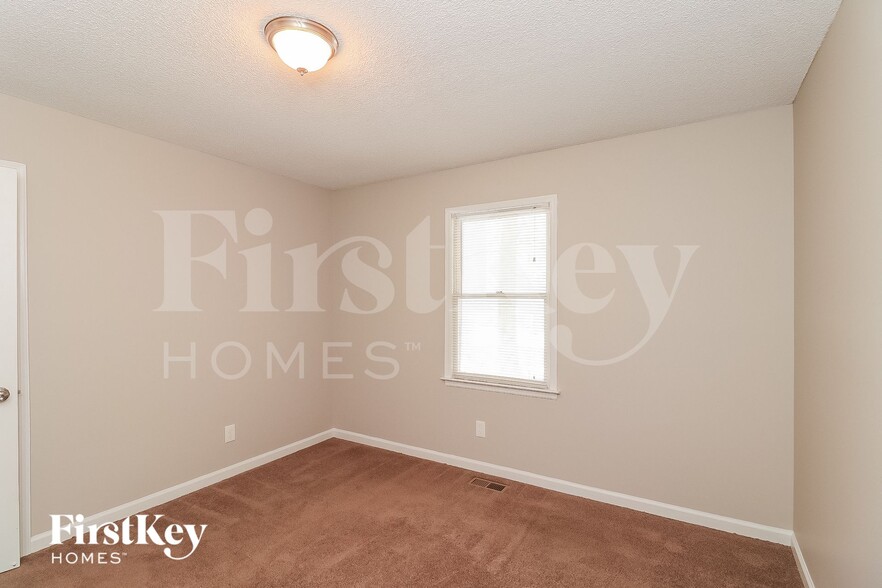 Building Photo - 5531 Concord Cir