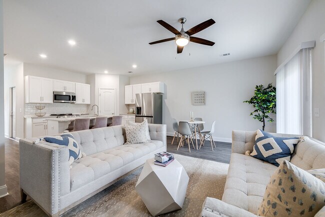 Building Photo - 76 Belleau Woods Cir