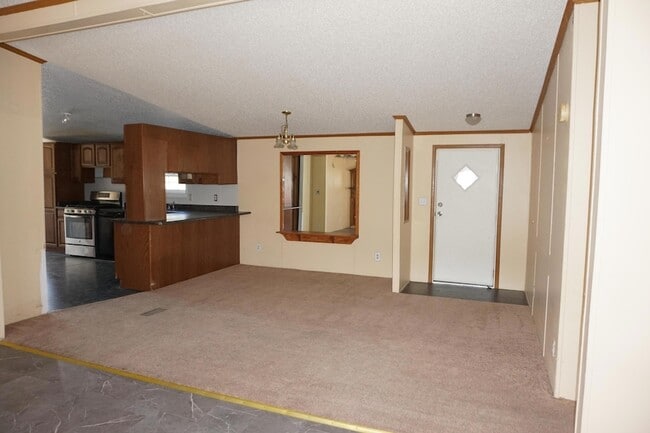 Building Photo - 8008 Co Rd 69