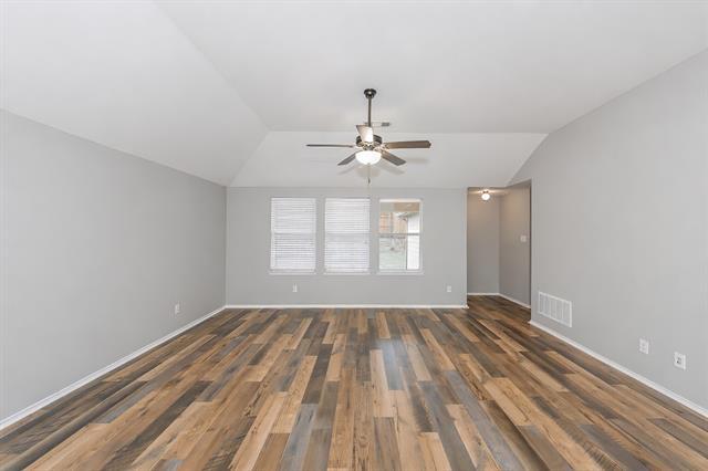 Building Photo - 9249 Conestoga Dr