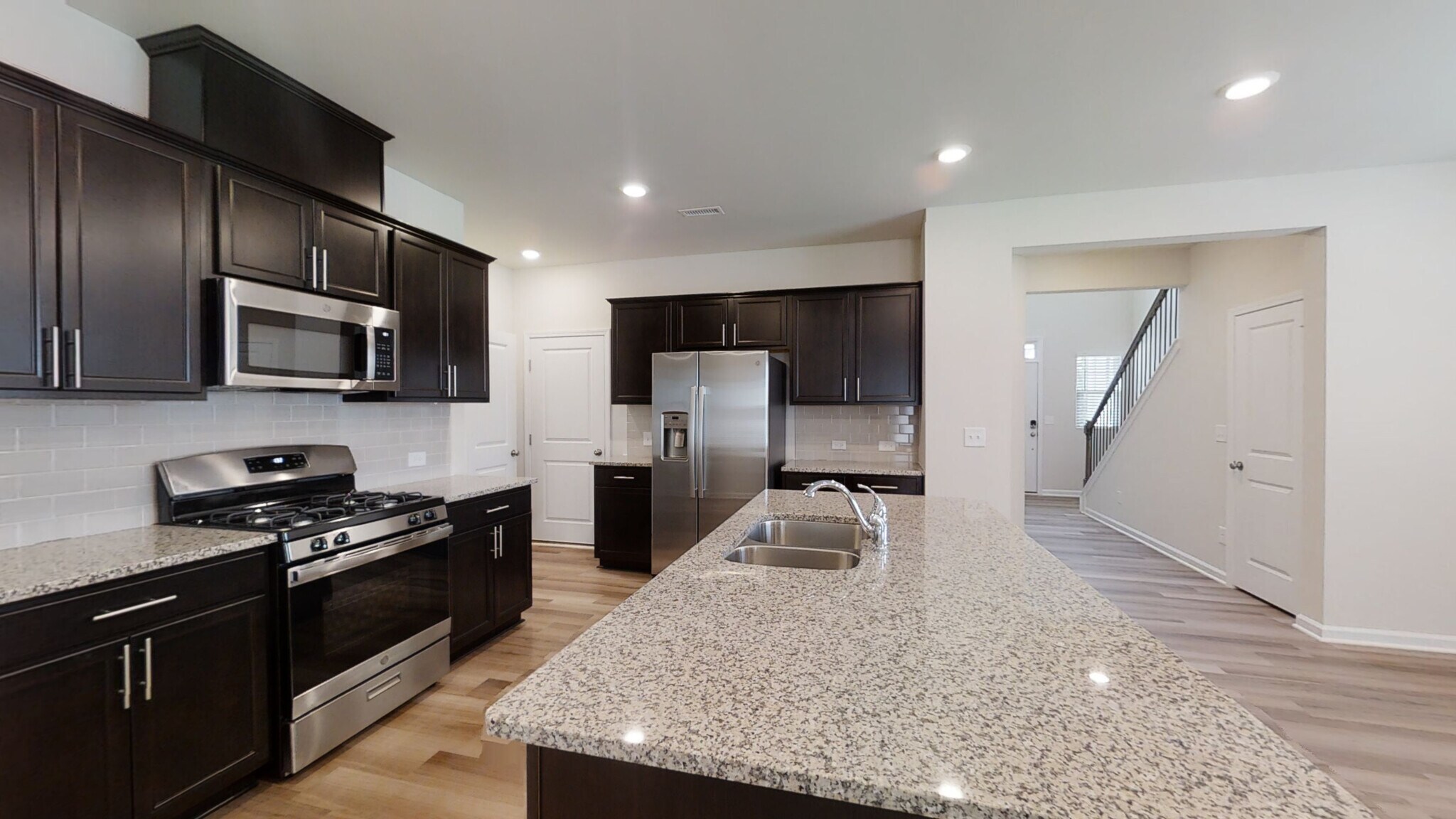 Building Photo - 103 Silver Fir Ln