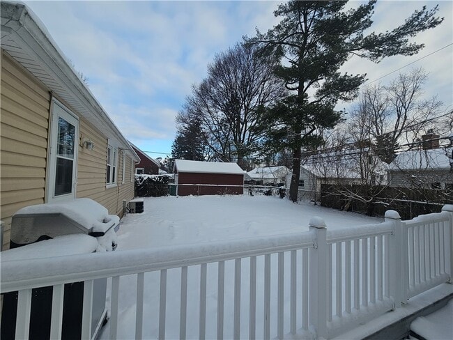 Building Photo - 940 S Grosvenor Rd