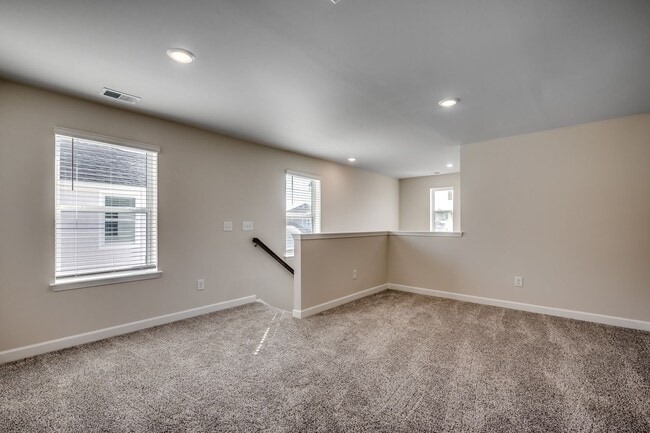 Building Photo - 2312 Cooper Creek Loop