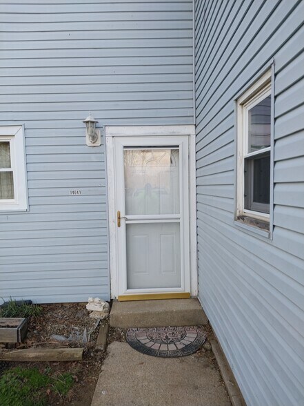 Building Photo - 14041 Ravenna Ave NE