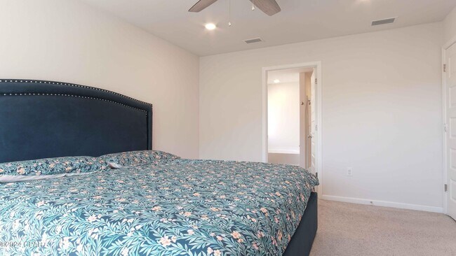 Building Photo - 4028 Brighton Blvd.