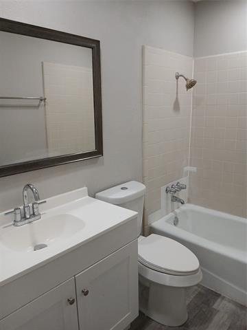 Building Photo - 7840 Mirage Valley Dr