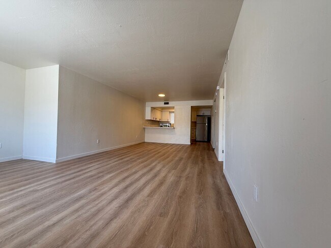 Building Photo - Lindsay and McKellips. Remodeled 2 bed, 2b...