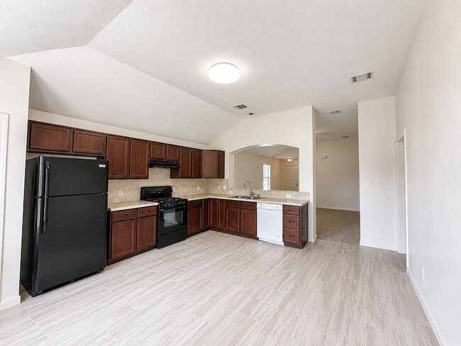 Building Photo - 1711 Dixon Ln