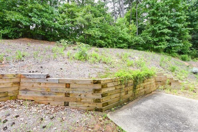 Building Photo - 981 Brownstone Ln SW