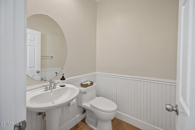 Building Photo - 88 Via Katrina