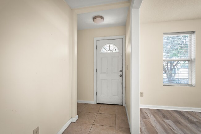 Building Photo - 12716 Gillespie Ave