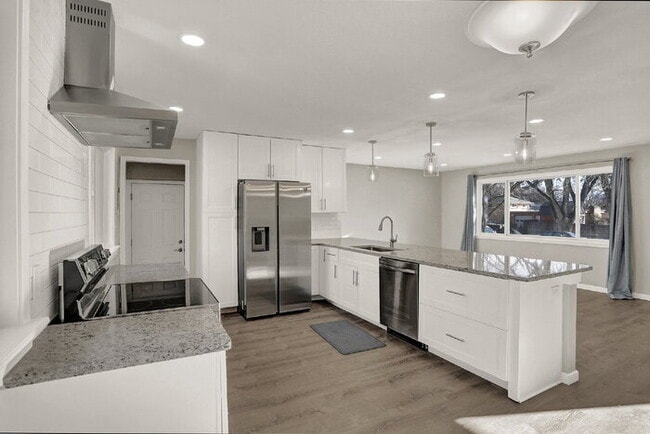 Building Photo - Westside Gem! 4 Beds, 3 Baths, Over 2,500 ...