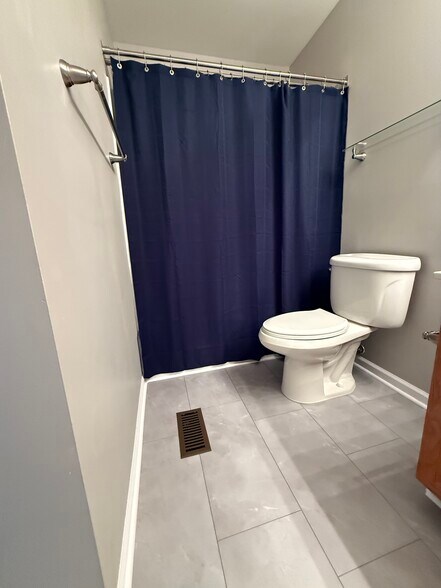 Building Photo - 9204 W Westinghouse Ct