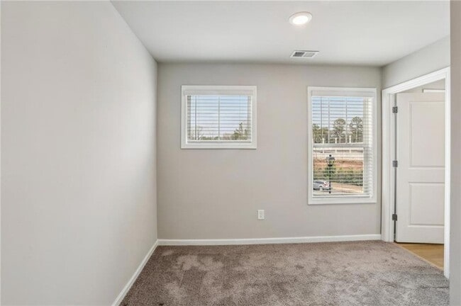 Building Photo - 2099 Easterwood Ct.