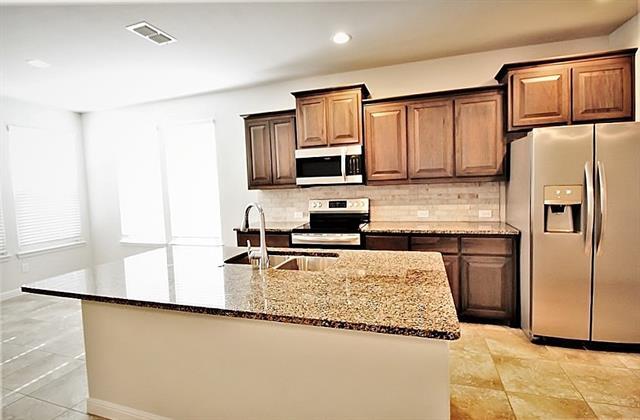 Building Photo - 170 Colter Dr