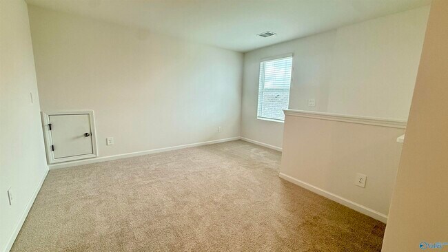 Building Photo - 8259 Huspa Ave