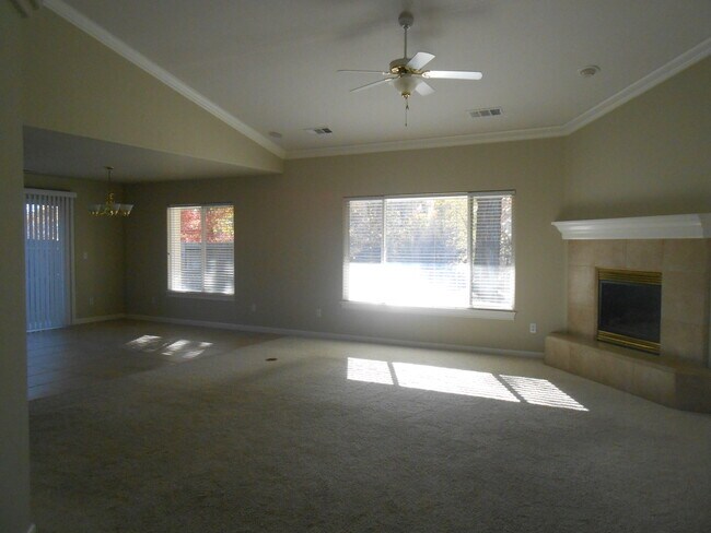 Building Photo - SCENIC BACKYARD WITH  CLEAR CREEK ACCESS I...