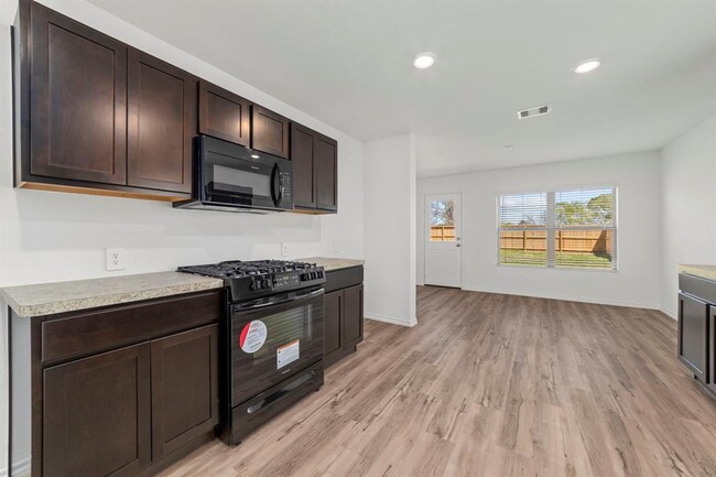 Building Photo - 32610 Orchard Haze Dr