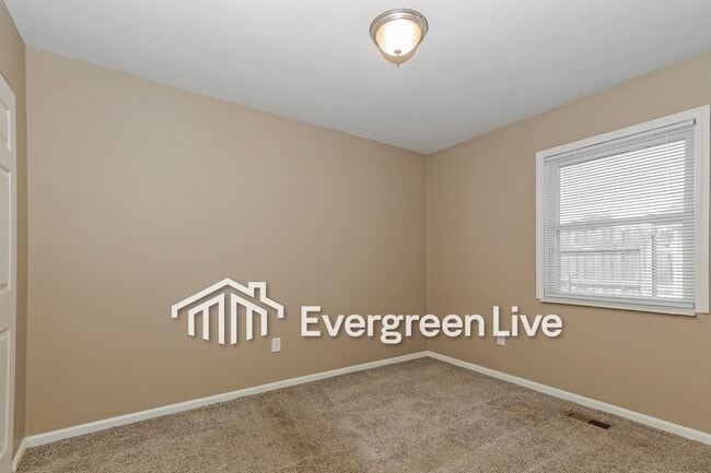 Building Photo - 4342 Arrowrock Ave