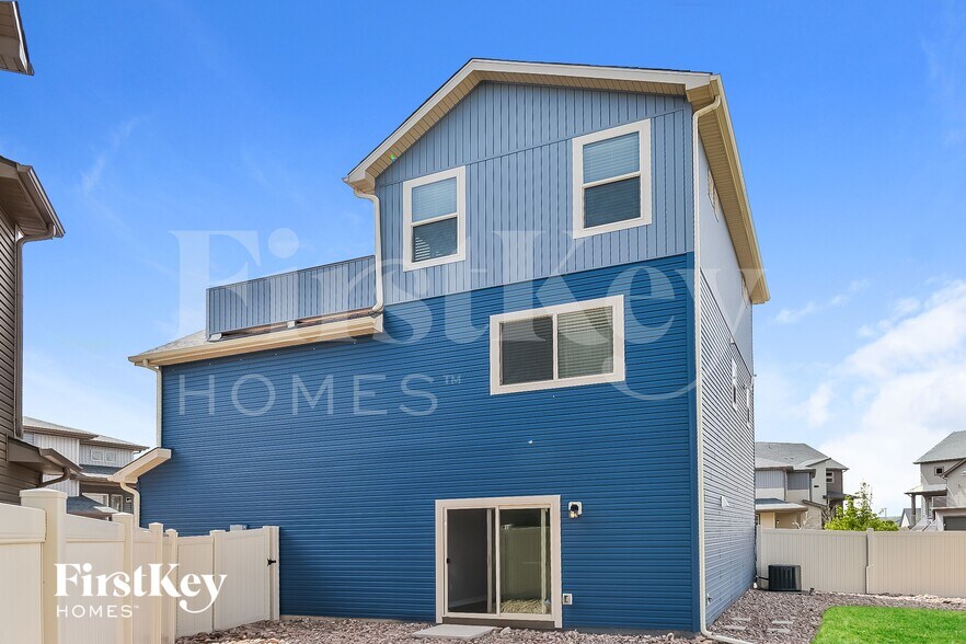 Building Photo - 6347 John Muir Trl