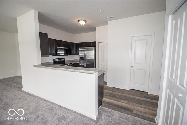 Building Photo - 12035 Zircon Ln