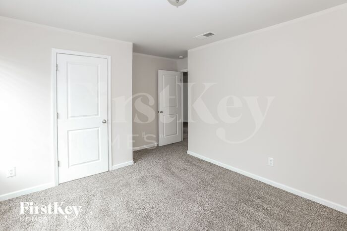 Building Photo - 5611 Cobblestone Glen Dr
